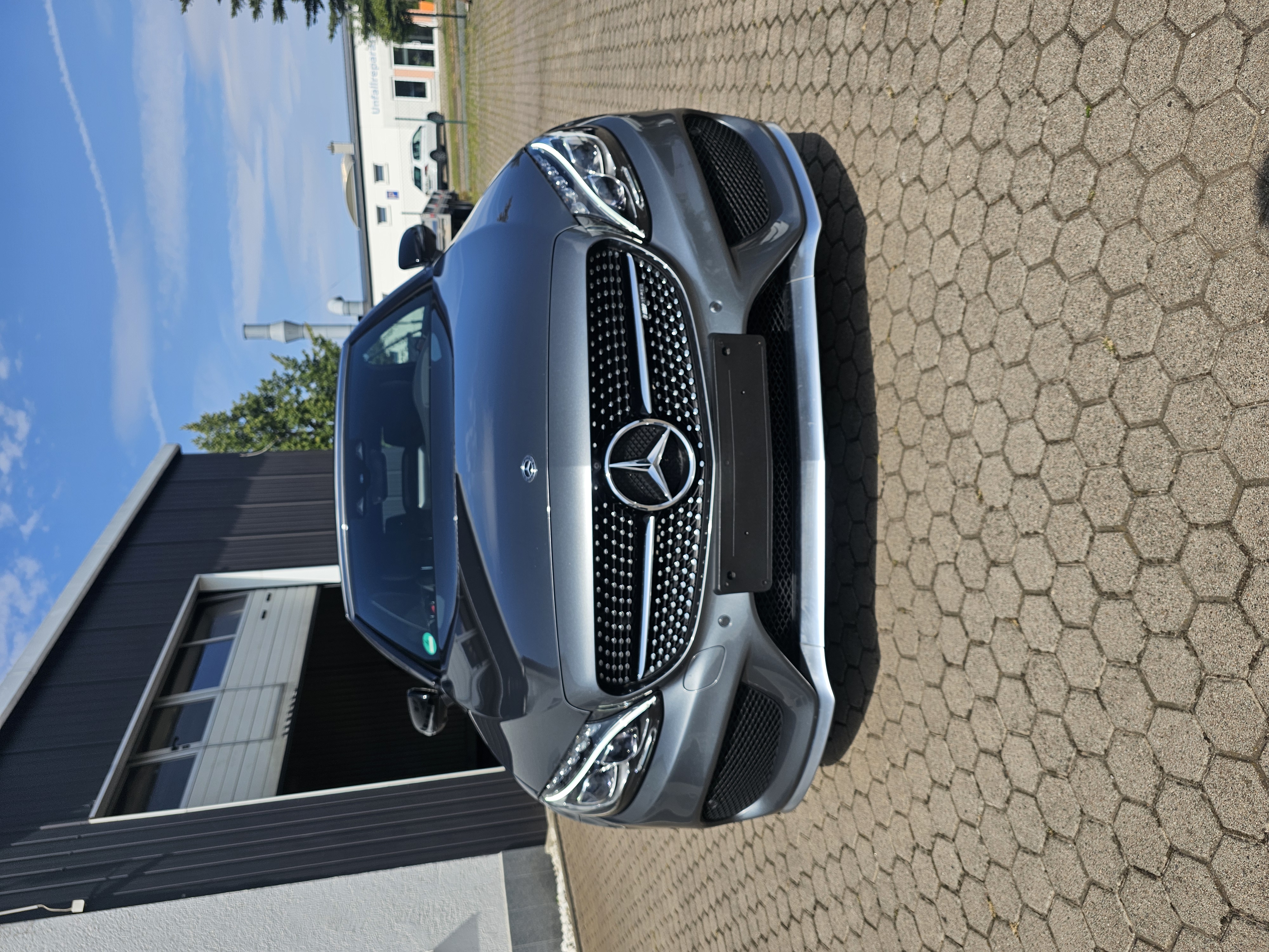 Fahrzeugaufbereitung – Referenzbild