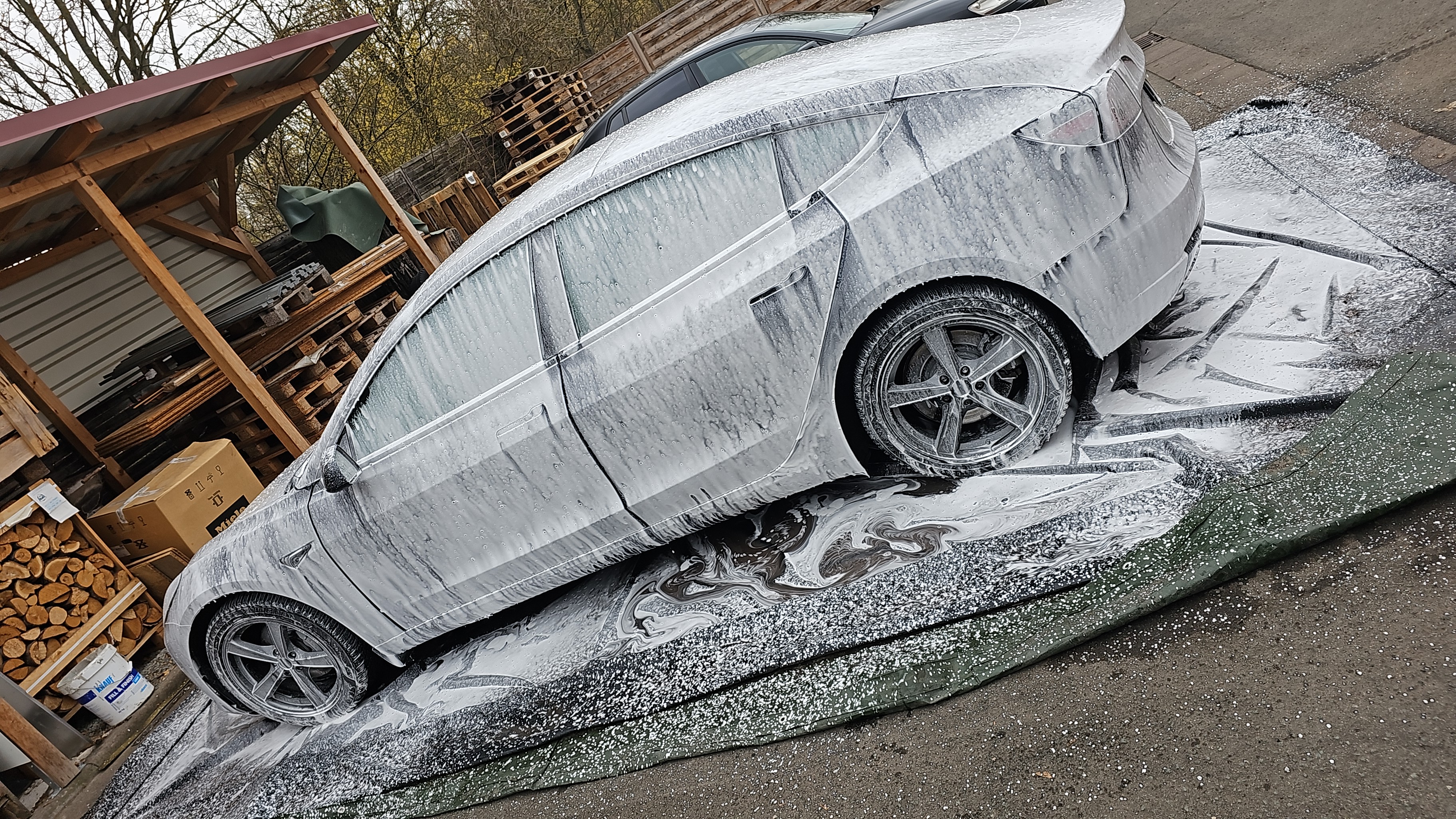 Fahrzeugaufbereitung – Referenzbild