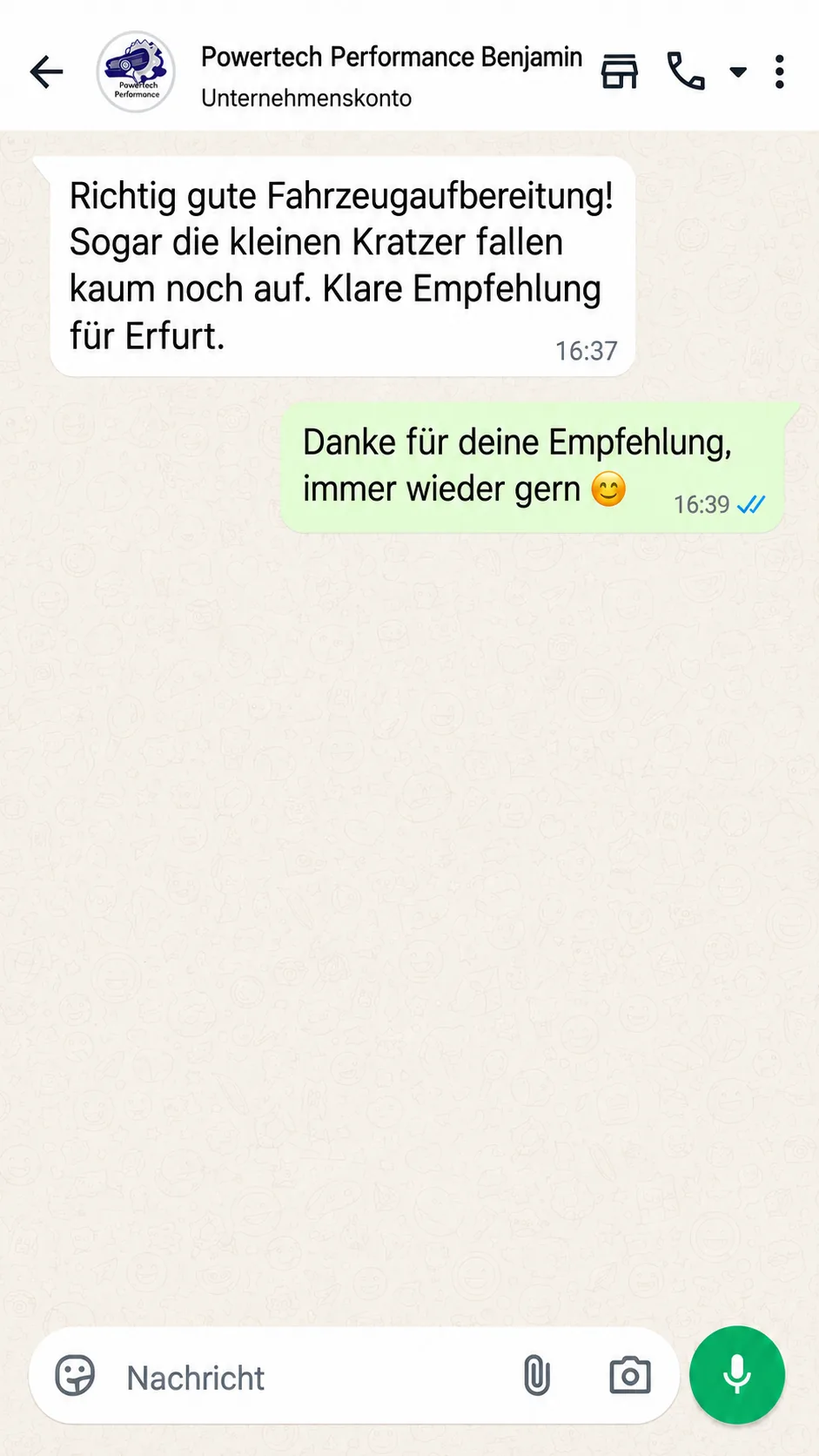 Chatverlauf mit Kundenfeedback zur Aufbereitung