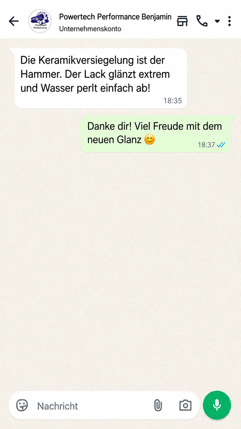 Chatverlauf mit Kundenfeedback zur Keramikversiegelung